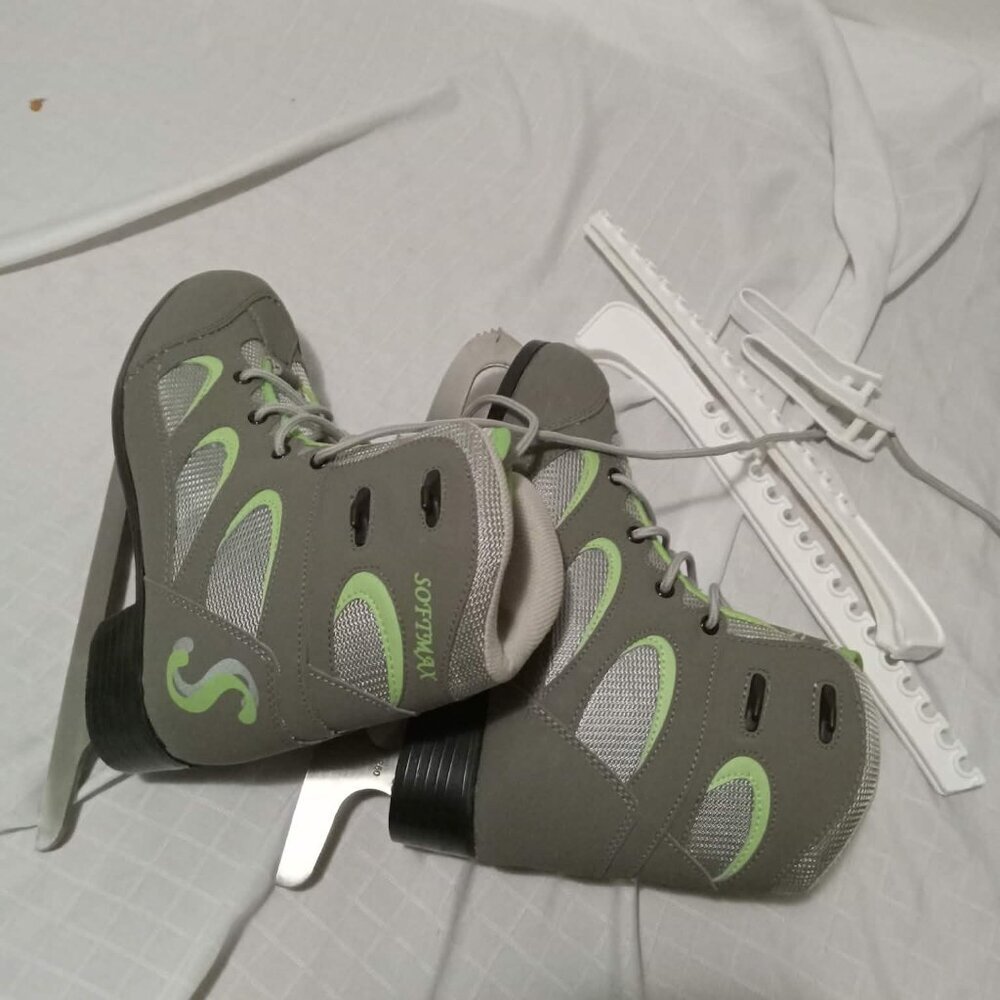 SOFTMAX ice skates, size 6, grey color with touches of light green